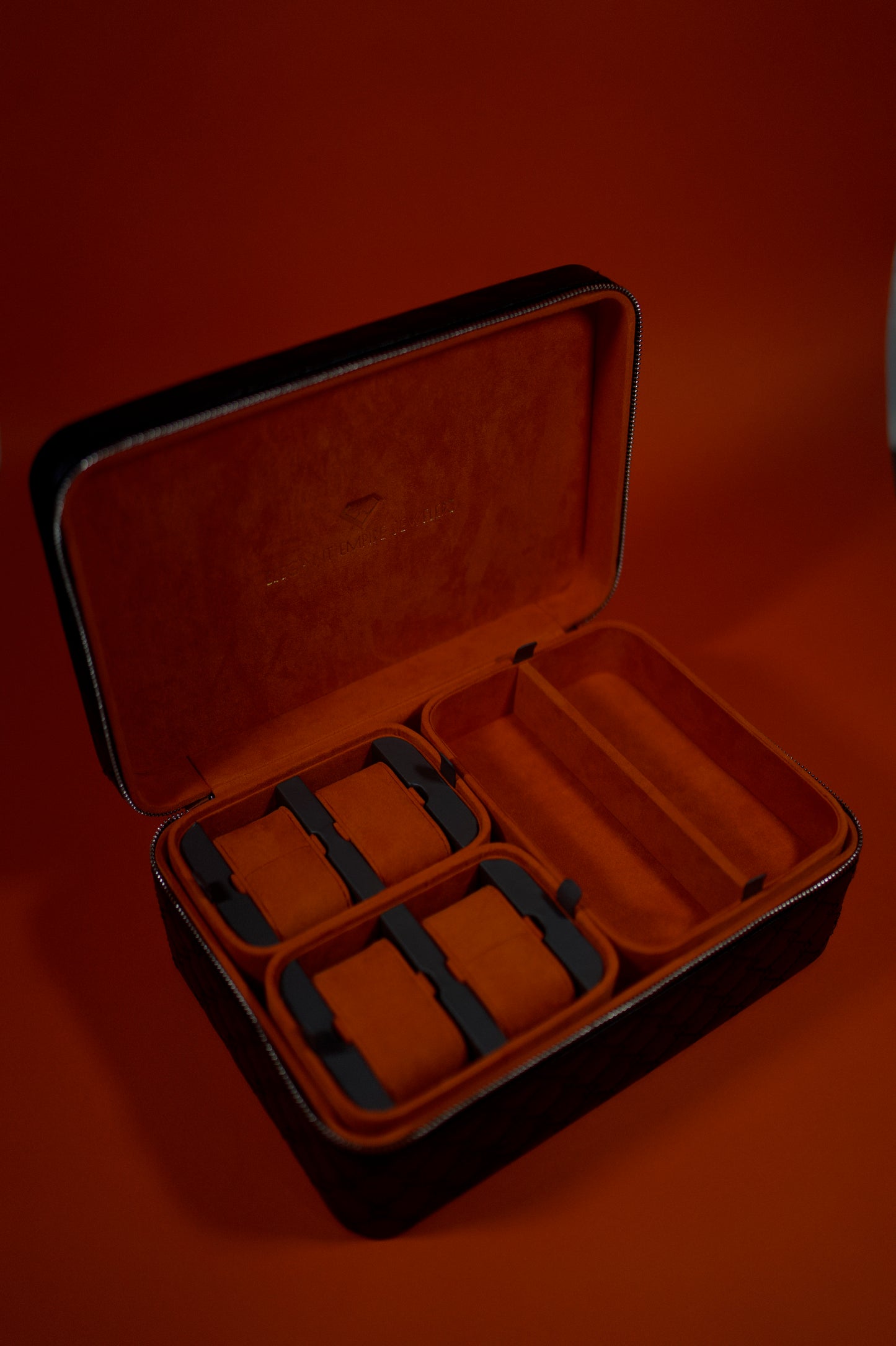 "Elegant Empire Jewelers" Leather Travel Jewelry Box